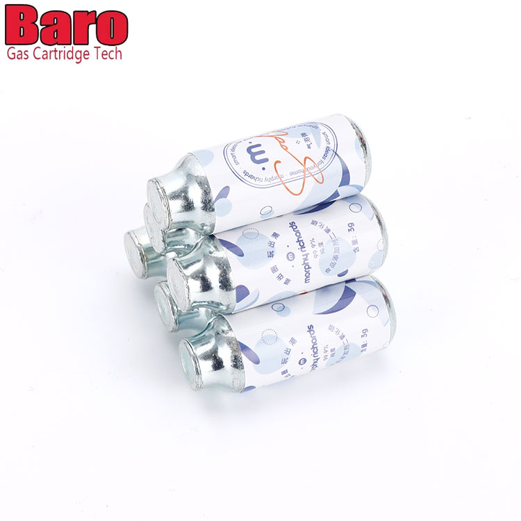 3g elintarvikelaatuiset hiilidioksidipullot